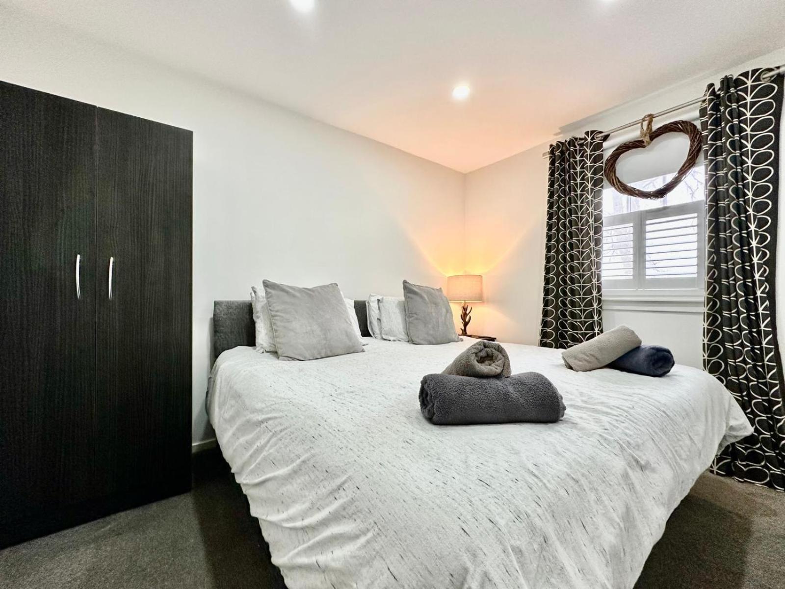 Апартаменты Fifty Five On Gilmour Street Eaglesham Экстерьер фото